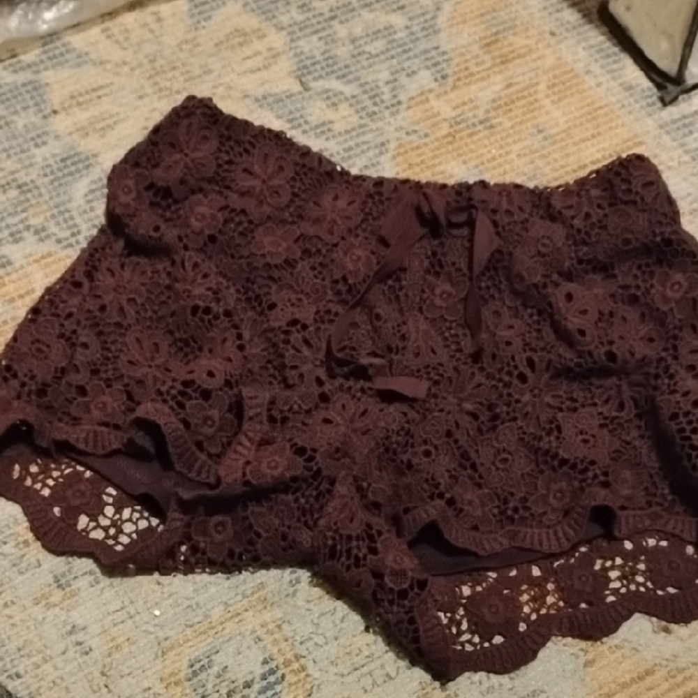 No Boundaries Dark Purple Lace Shorts Small